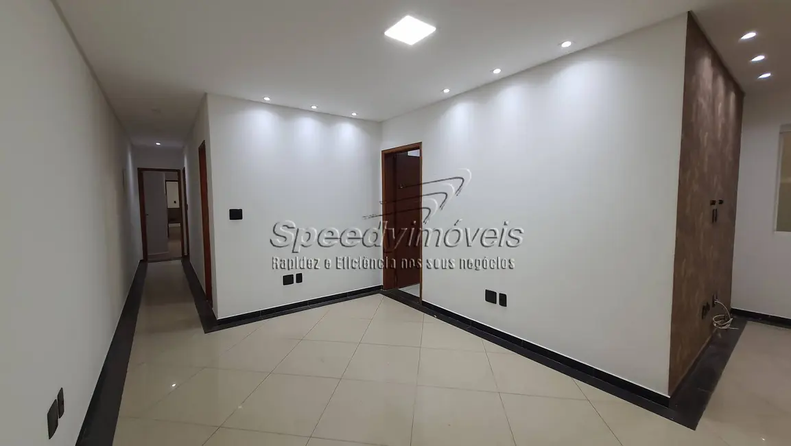 Casa com 3 quartos à venda, 160m2 em Estuário, Santos - SP - imagem 5 Foto 5 de Casa com 3 quartos à venda, 160m2 em Estuário, Santos - SP