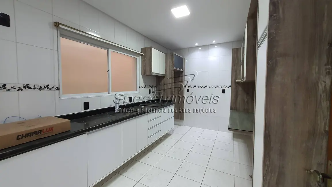 Casa com 3 quartos à venda, 160m2 em Estuário, Santos - SP - imagem 8 Foto 8 de Casa com 3 quartos à venda, 160m2 em Estuário, Santos - SP