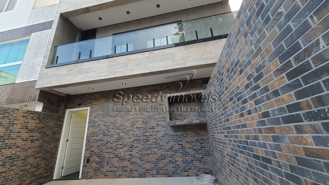 Foto 2 de Casa com 4 quartos à venda, 290m2 em Boqueirão, Santos - SP