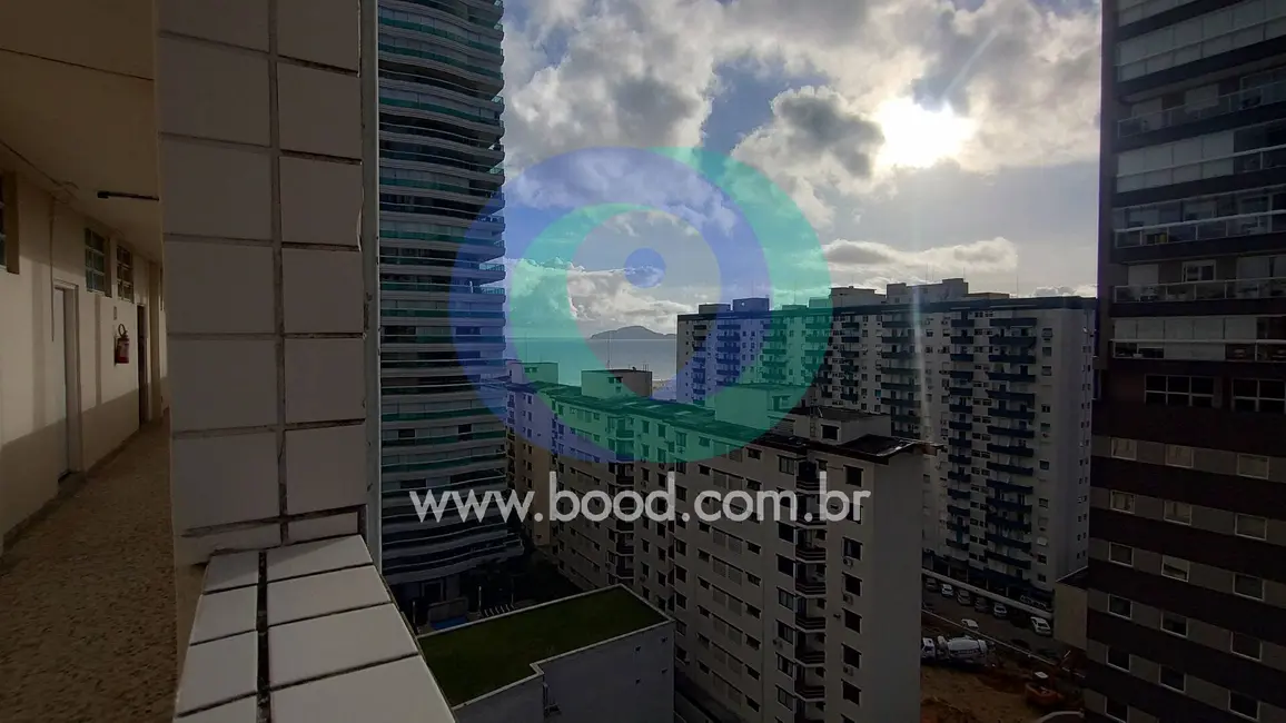 Foto 1 de Apartamento com 2 quartos para alugar, 70m2 em Gonzaga, Santos - SP