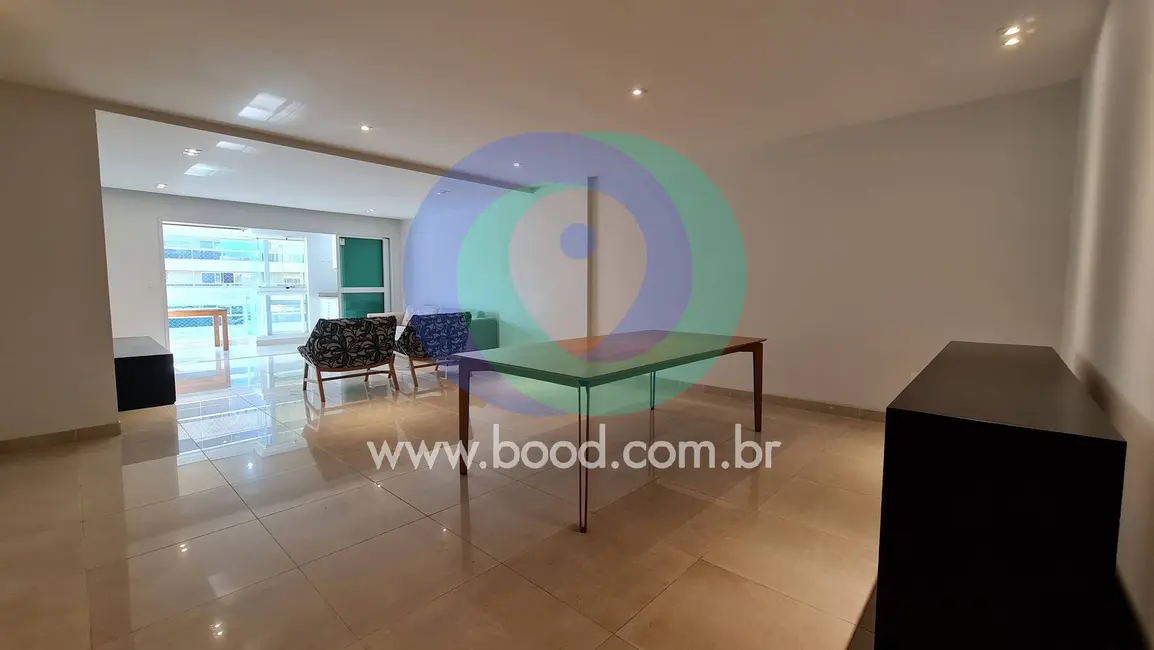 Apartamento com 3 quartos para alugar, 200m2 em Aparecida, Santos - SP - imagem 6 Foto 6 de Apartamento com 3 quartos para alugar, 200m2 em Aparecida, Santos - SP