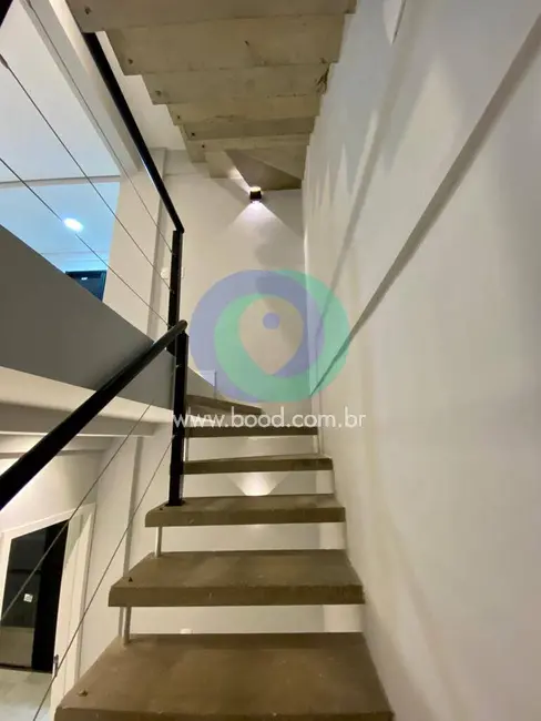 Casa com 2 quartos à venda, 116m2 em Marapé, Santos - SP - imagem 9 Foto 9 de Casa com 2 quartos à venda, 116m2 em Marapé, Santos - SP