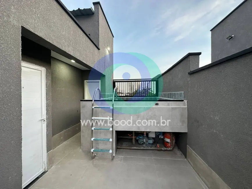 Casa com 2 quartos à venda, 116m2 em Marapé, Santos - SP - imagem 3 Foto 3 de Casa com 2 quartos à venda, 116m2 em Marapé, Santos - SP