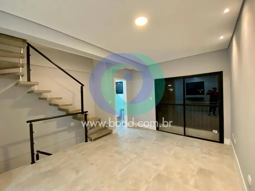 Casa com 2 quartos à venda, 116m2 em Marapé, Santos - SP - imagem 7 Foto 7 de Casa com 2 quartos à venda, 116m2 em Marapé, Santos - SP