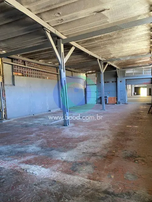 Loja para alugar, 570m2 em Vila Mathias, Santos - SP - imagem 8 Foto 8 de Loja para alugar, 570m2 em Vila Mathias, Santos - SP