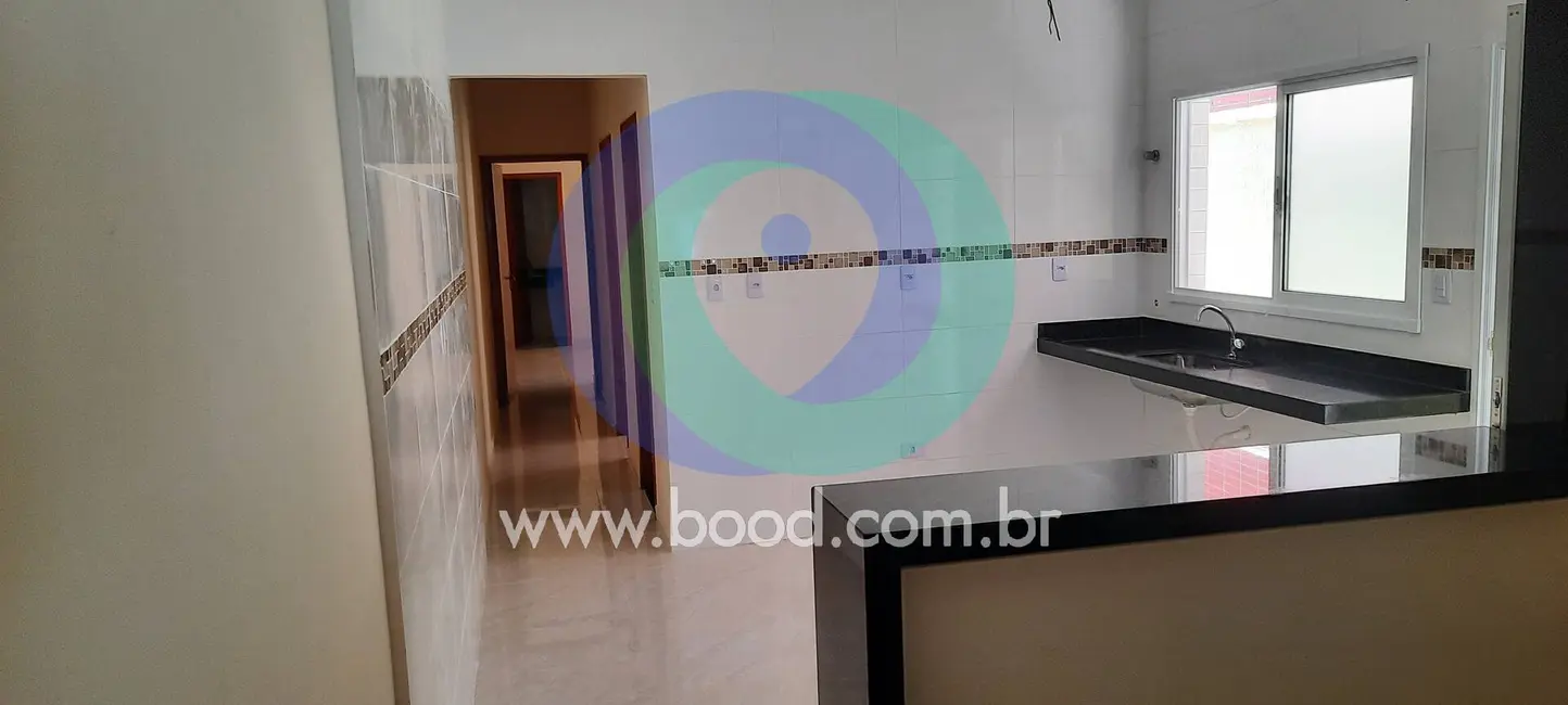 Casa com 2 quartos à venda, 107m2 em Ocian, Praia Grande - SP - imagem 4 Foto 4 de Casa com 2 quartos à venda, 107m2 em Ocian, Praia Grande - SP