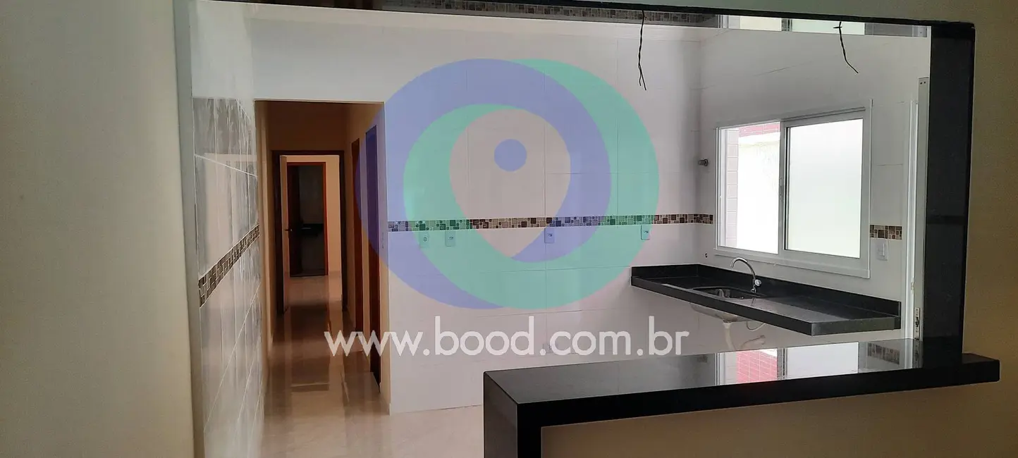 Casa com 2 quartos à venda, 107m2 em Ocian, Praia Grande - SP - imagem 5 Foto 5 de Casa com 2 quartos à venda, 107m2 em Ocian, Praia Grande - SP