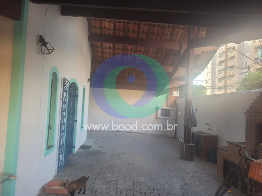 Casa com 3 quartos à venda, 200m2 em Aviação, Praia Grande - SP - imagem 3 Foto 3 de Casa com 3 quartos à venda, 200m2 em Aviação, Praia Grande - SP