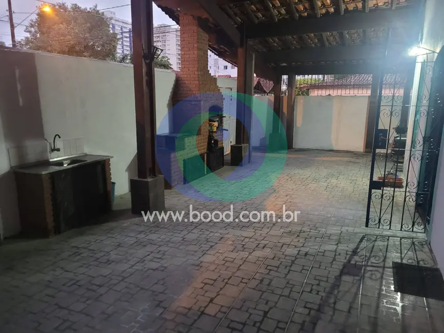 Casa com 3 quartos à venda, 200m2 em Aviação, Praia Grande - SP - imagem 1 Foto 1 de Casa com 3 quartos à venda, 200m2 em Aviação, Praia Grande - SP