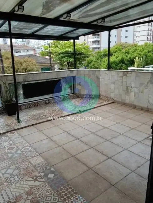 Casa com 3 quartos para alugar, 320m2 em Gonzaga, Santos - SP - imagem 6 Foto 6 de Casa com 3 quartos para alugar, 320m2 em Gonzaga, Santos - SP