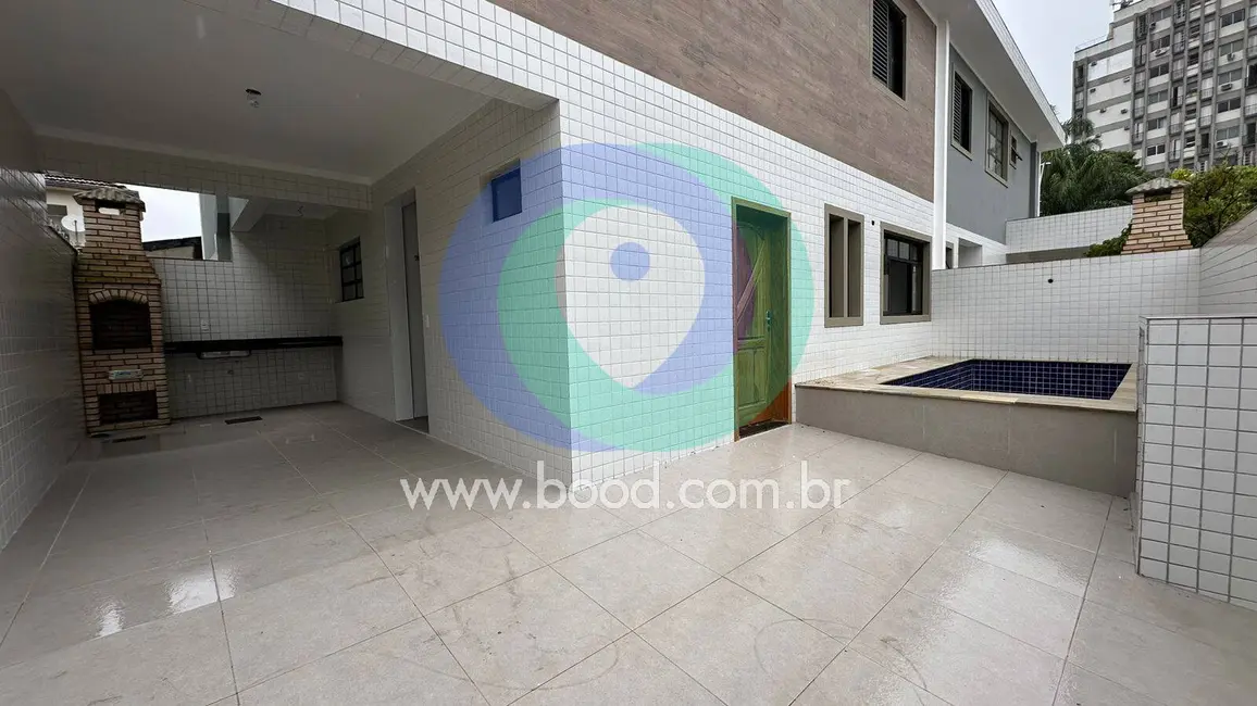 Foto 2 de Sobrado com 3 quartos à venda, 140m2 em Vila Belmiro, Santos - SP
