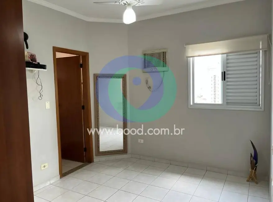 Apartamento com 3 quartos à venda e para alugar, 130m2 em Gonzaga, Santos - SP - imagem 8 Foto 8 de Apartamento com 3 quartos à venda e para alugar, 130m2 em Gonzaga, Santos - SP