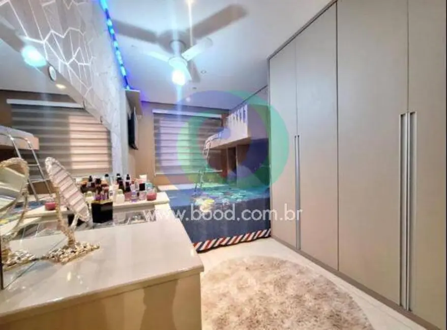 Apartamento com 2 quartos à venda, 74m2 em Campo Grande, Santos - SP - imagem 4 Foto 4 de Apartamento com 2 quartos à venda, 74m2 em Campo Grande, Santos - SP