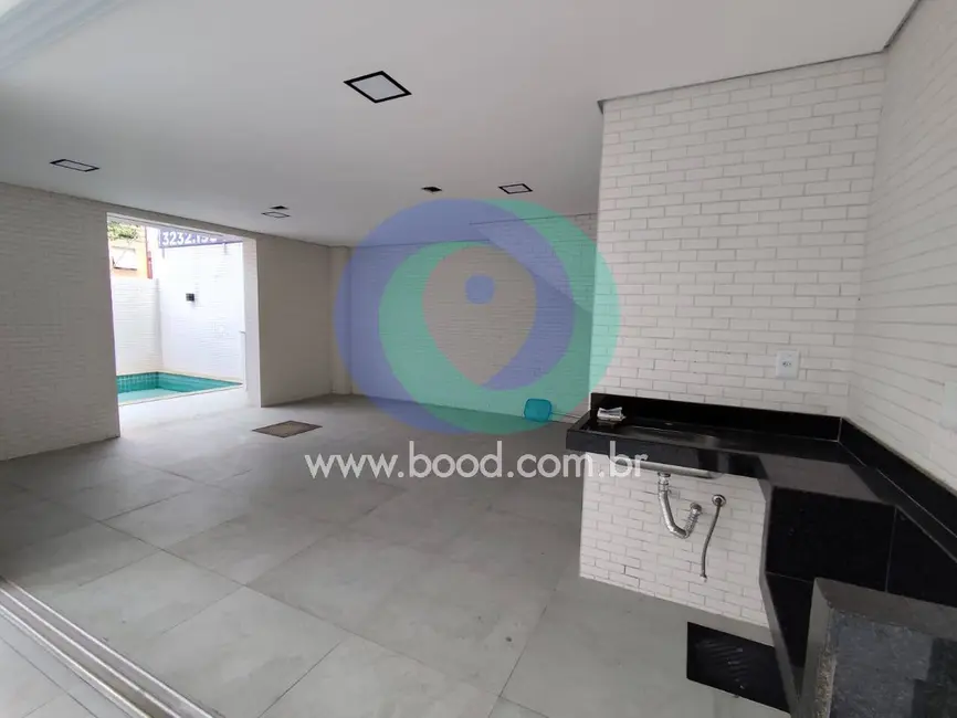 Casa com 2 quartos à venda, 100m2 em Campo Grande, Santos - SP - imagem 3 Foto 3 de Casa com 2 quartos à venda, 100m2 em Campo Grande, Santos - SP