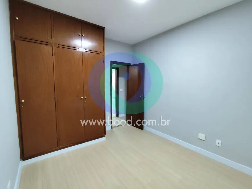 Apartamento com 3 quartos à venda, 79m2 em Gonzaga, Santos - SP - imagem 5 Foto 5 de Apartamento com 3 quartos à venda, 79m2 em Gonzaga, Santos - SP