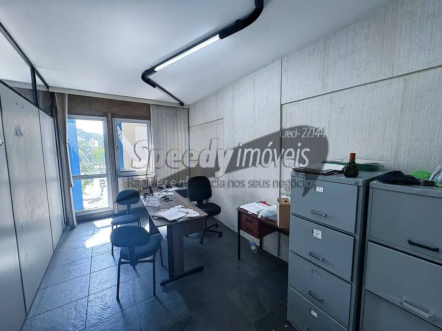 Foto 9 de Sala Comercial à venda, 110m2 em Centro, Santos - SP