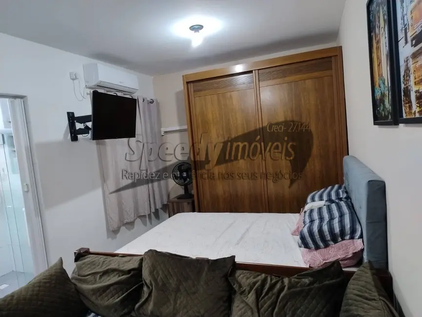 Foto 2 de Kitnet com 1 quarto à venda, 34m2 em Ponta da Praia, Santos - SP