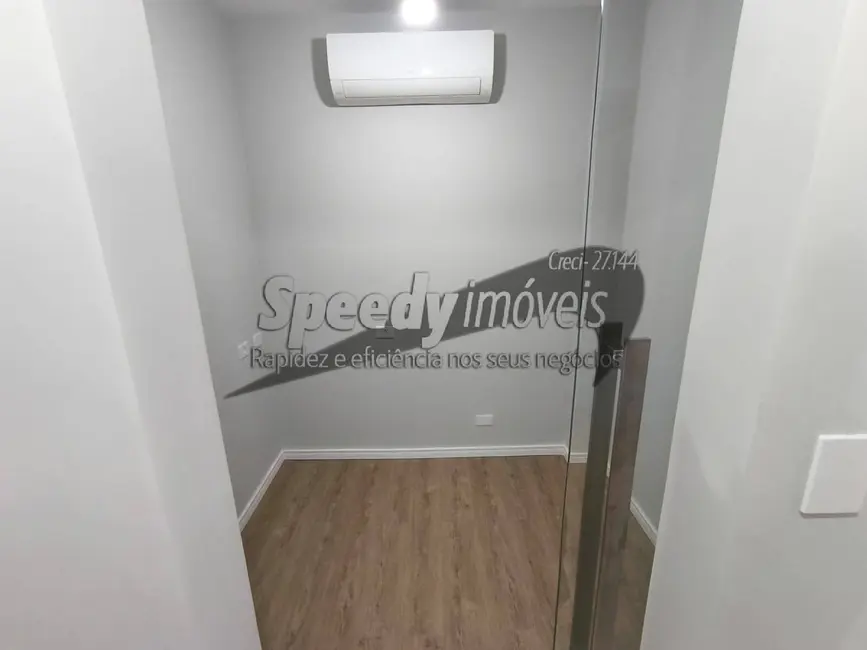 Apartamento com 3 quartos à venda e para alugar, 212m2 em Ponta da Praia, Santos - SP - imagem 5 Foto 5 de Apartamento com 3 quartos à venda e para alugar, 212m2 em Ponta da Praia, Santos - SP