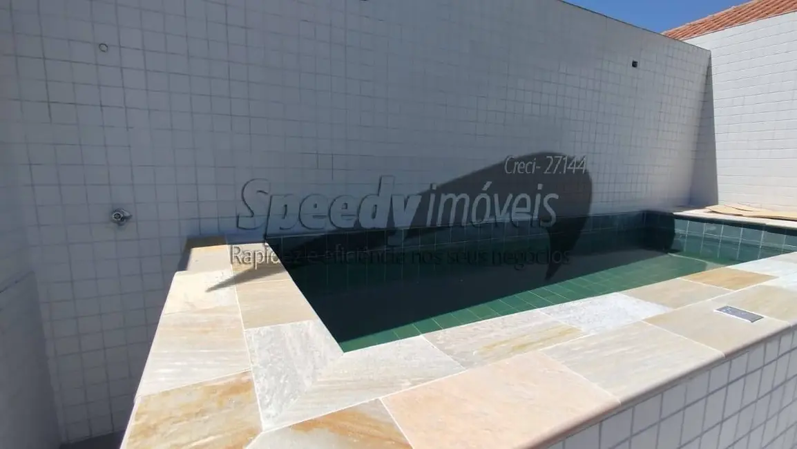 Foto 2 de Casa com 3 quartos à venda, 245m2 em Embaré, Santos - SP