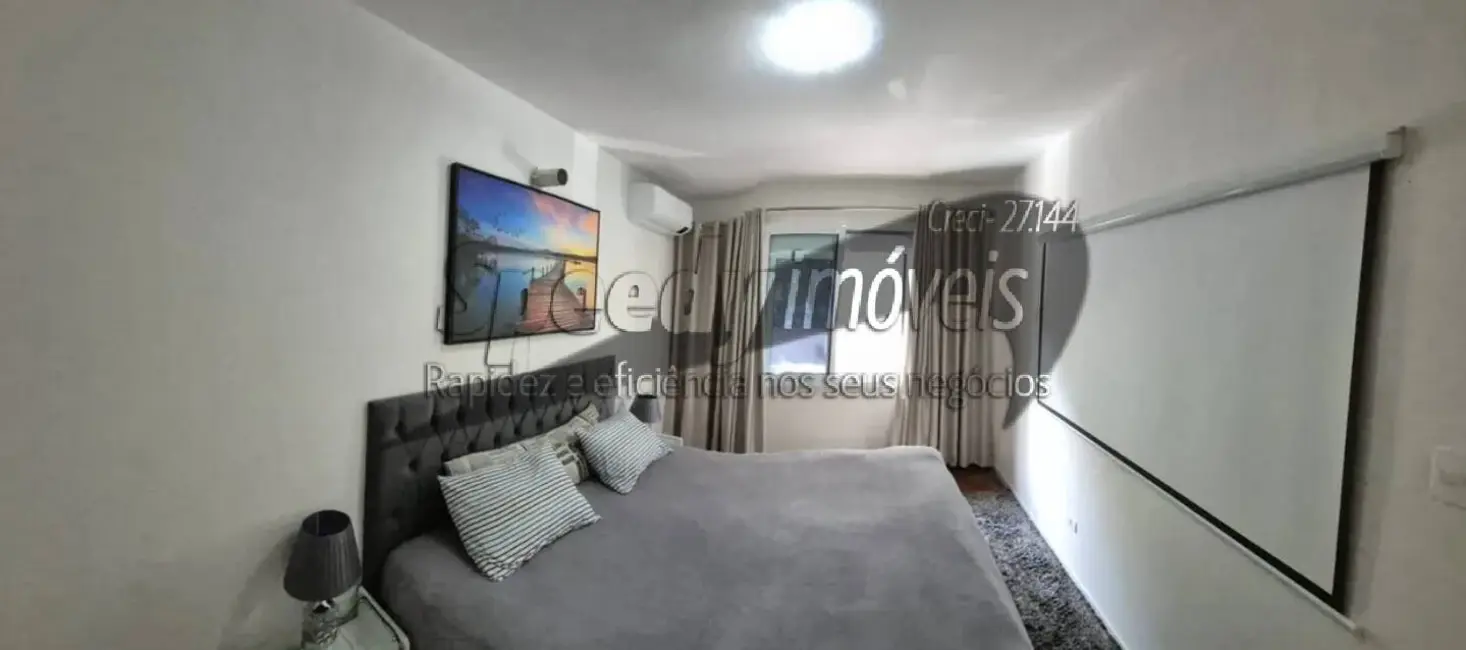 Foto 8 de Casa com 2 quartos à venda, 156m2 em Embaré, Santos - SP