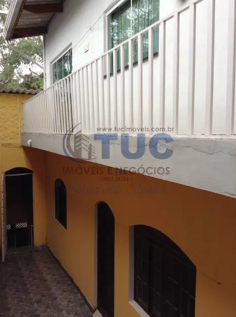 Sobrado com 5 quartos à venda, 220m2 em Sao Bernardo Do Campo - SP - imagem 2 Foto 2 de Sobrado com 5 quartos à venda, 220m2 em Sao Bernardo Do Campo - SP