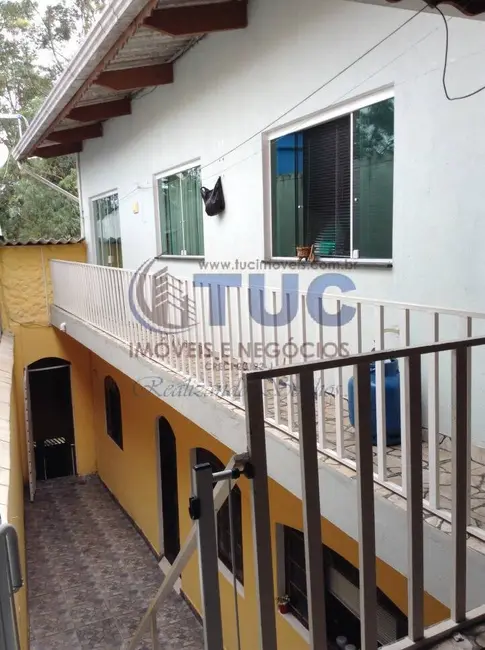 Sobrado com 5 quartos à venda, 220m2 em Sao Bernardo Do Campo - SP - imagem 1 Foto 1 de Sobrado com 5 quartos à venda, 220m2 em Sao Bernardo Do Campo - SP