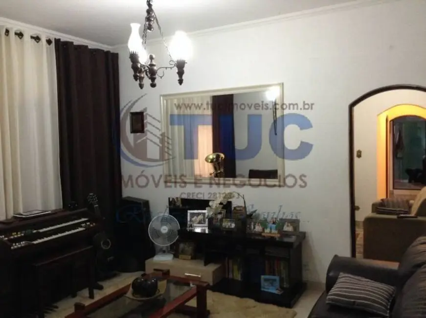 Sobrado com 5 quartos à venda, 220m2 em Sao Bernardo Do Campo - SP - imagem 4 Foto 4 de Sobrado com 5 quartos à venda, 220m2 em Sao Bernardo Do Campo - SP