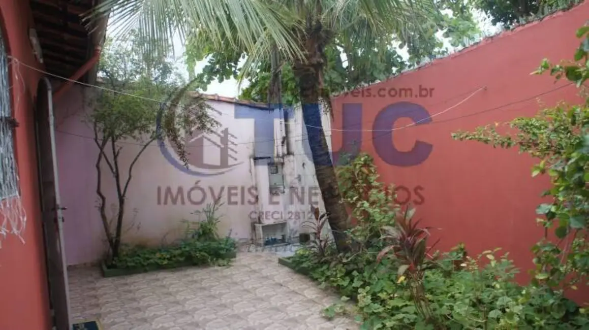 Foto 5 de Casa com 2 quartos à venda, 146m2 em Mongagua - SP