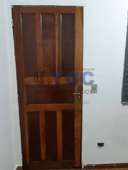 Foto 6 de Casa com 1 quarto para alugar, 80m2 em Canhema, Diadema - SP