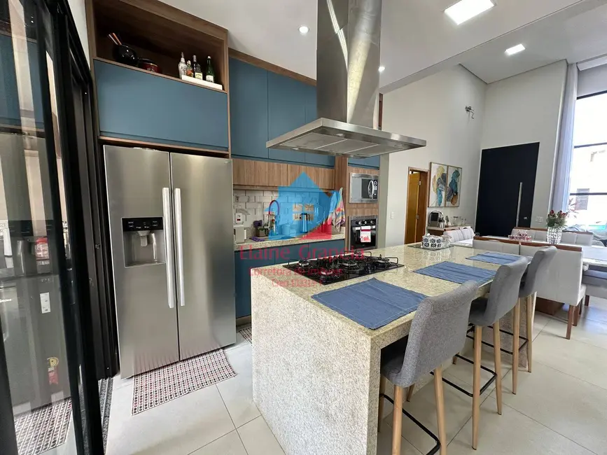 Foto 8 de Casa com 3 quartos à venda, 300m2 em Roncáglia, Valinhos - SP