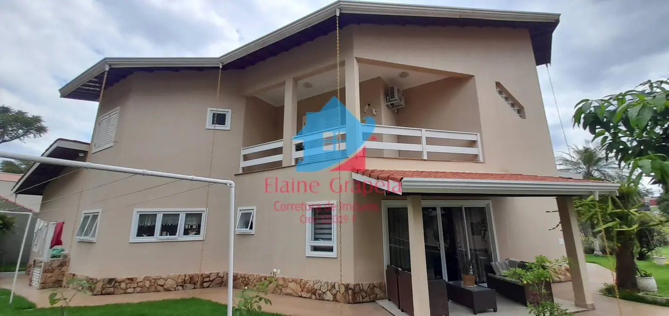 Casa com 4 quartos à venda, 875m2 em Marambaia, Vinhedo - SP - imagem 3 Foto 3 de Casa com 4 quartos à venda, 875m2 em Marambaia, Vinhedo - SP