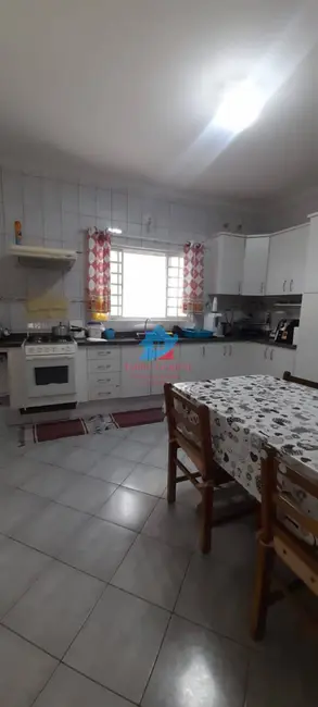 Foto 5 de Casa com 2 quartos à venda, 360m2 em Centro, Vinhedo - SP