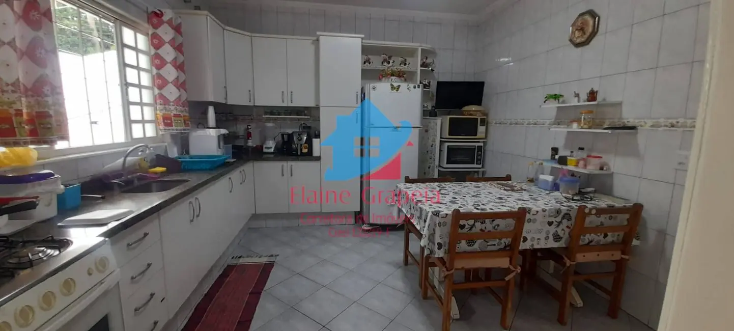 Foto 4 de Casa com 2 quartos à venda, 360m2 em Centro, Vinhedo - SP