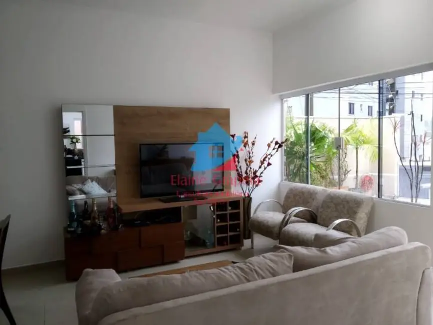 Foto 9 de Casa com 4 quartos à venda, 350m2 em Vinhedo - SP