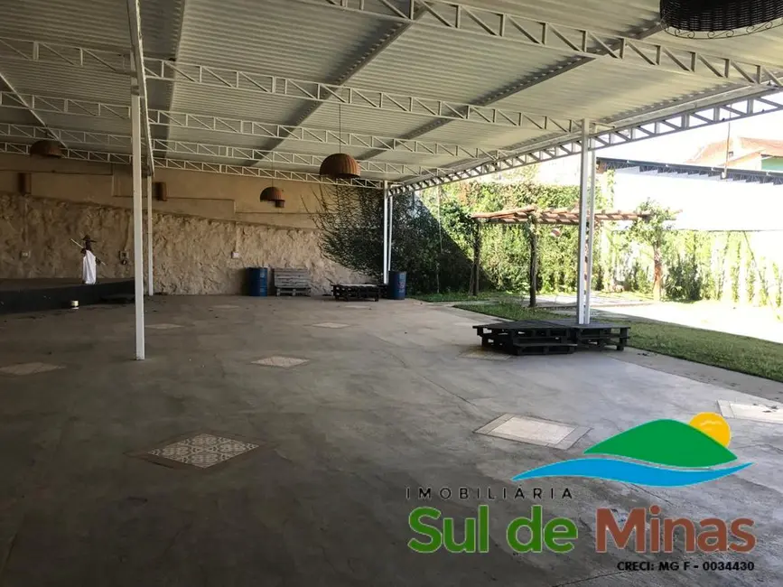 Foto 5 de Sala Comercial à venda, 970m2 em Centro, Munhoz - MG