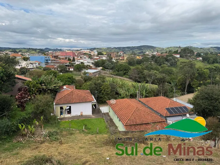 Foto 3 de Terreno / Lote à venda, 300m2 em Centro, Bueno Brandao - MG