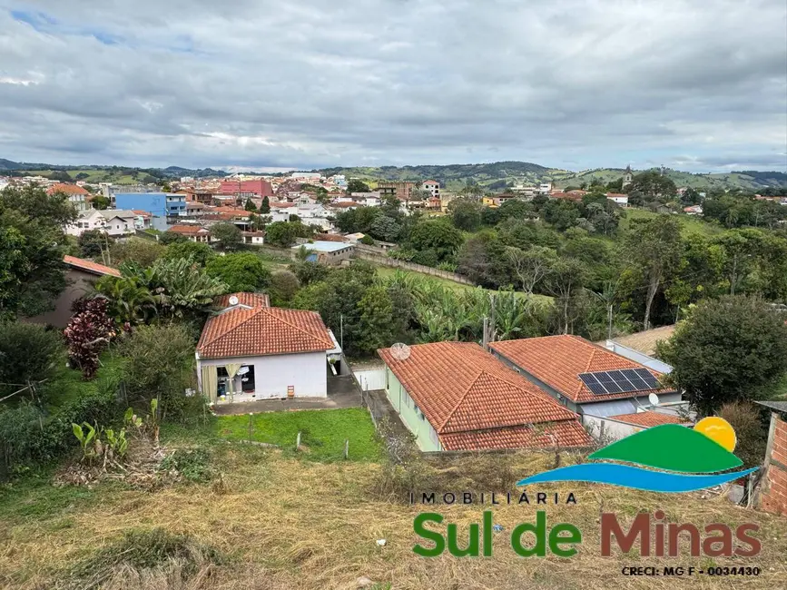 Foto 1 de Terreno / Lote à venda, 360m2 em Centro, Bueno Brandao - MG