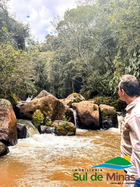 Foto 1 de Sítio / Rancho à venda, 93000m2 em Centro, Bueno Brandao - MG
