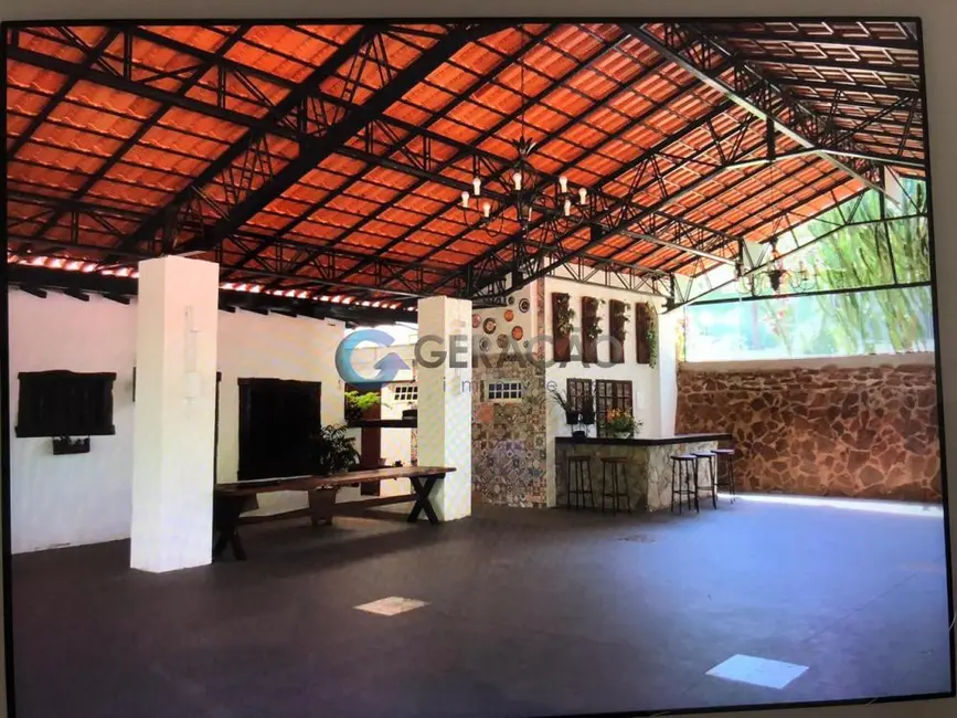 Foto 1 de Fazenda / Haras com 4 quartos à venda, 10000m2 em Sao Jose Dos Campos - SP