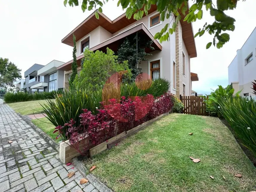 Foto 2 de Casa de Condomínio com 4 quartos à venda, 380m2 em Sao Jose Dos Campos - SP