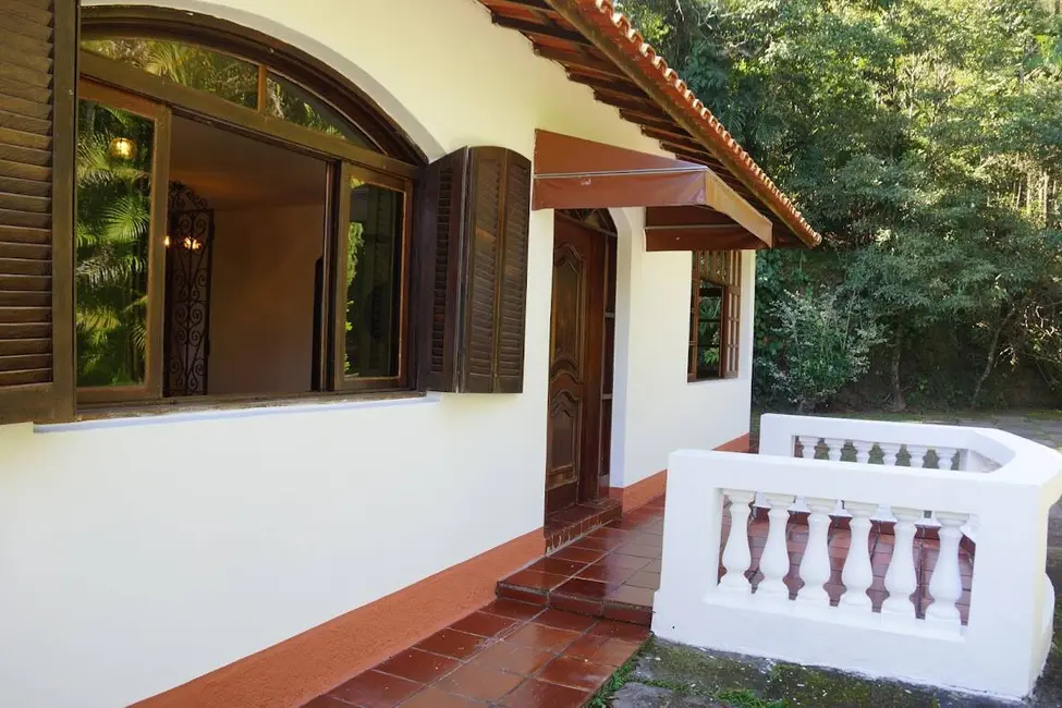 Foto 2 de Casa com 3 quartos à venda e para alugar, 3332m2 em Condomínio Iolanda, Taboao Da Serra - SP