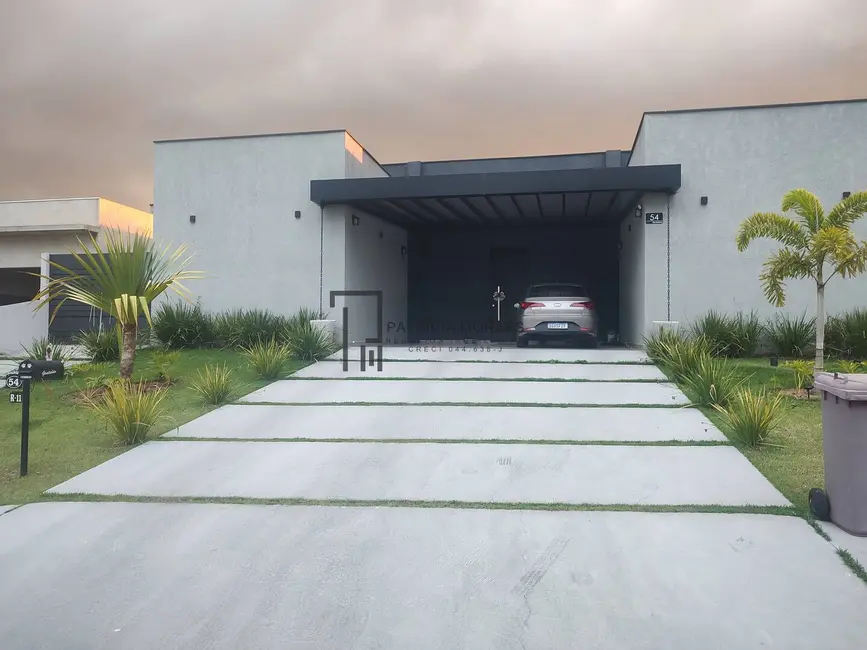 Foto 1 de Casa de Condomínio com 3 quartos à venda, 317m2 em Aracoiaba Da Serra - SP