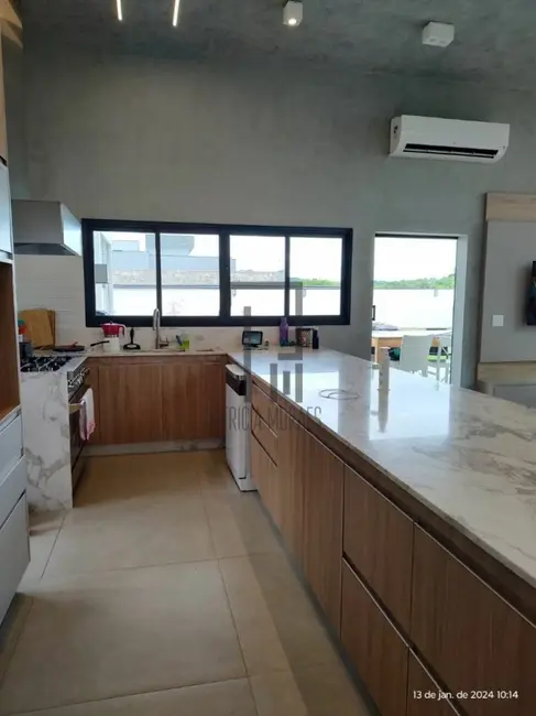 Foto 9 de Casa de Condomínio com 3 quartos à venda, 322m2 em Aracoiaba Da Serra - SP