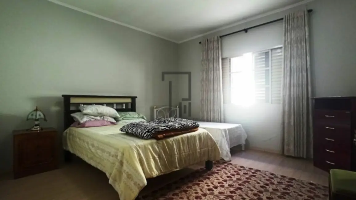 Foto 9 de Casa com 2 quartos à venda, 169m2 em Salto De Pirapora - SP