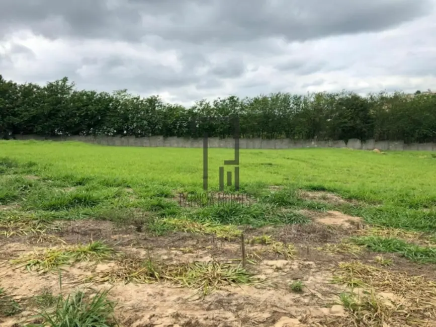 Foto 2 de Lote de Condomínio à venda, 1000m2 em Aracoiaba Da Serra - SP