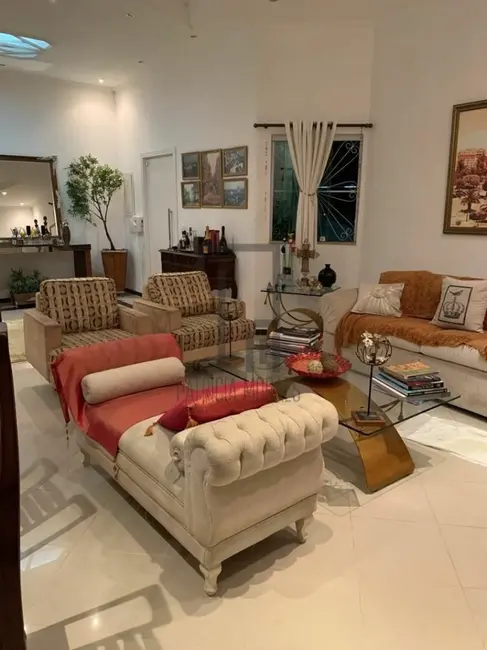 Foto 3 de Casa com 4 quartos à venda, 500m2 em Jardim Floresta, São Paulo - SP