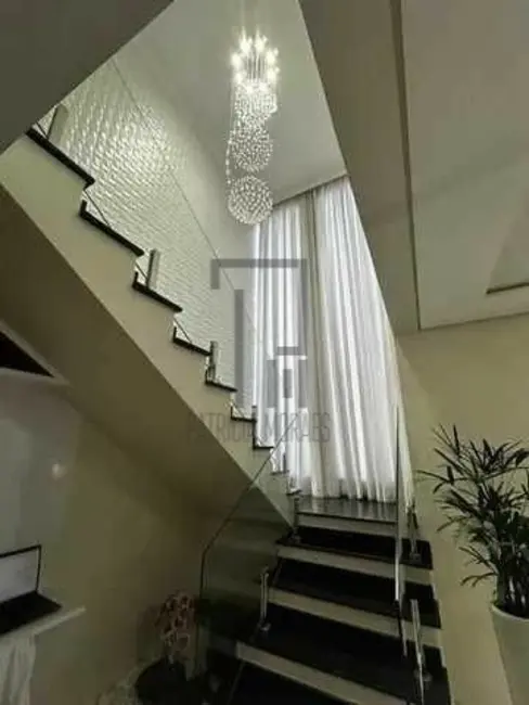 Casa de Condomínio com 3 quartos à venda, 161m2 em Horto Florestal, Sorocaba - SP - imagem 8 Foto 8 de Casa de Condomínio com 3 quartos à venda, 161m2 em Horto Florestal, Sorocaba - SP