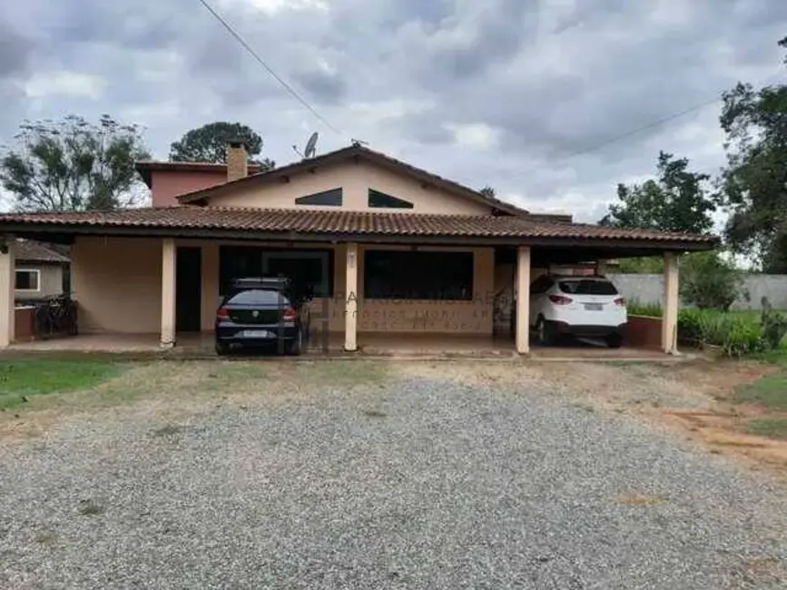 Foto 1 de Casa com 4 quartos à venda em Aracoiaba Da Serra - SP