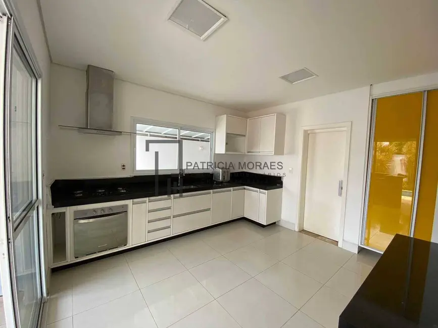 Foto 5 de Casa de Condomínio com 3 quartos à venda e para alugar, 296m2 em Aracoiaba Da Serra - SP