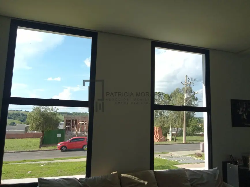 Foto 8 de Casa de Condomínio com 3 quartos à venda e para alugar, 162m2 em Aracoiaba Da Serra - SP